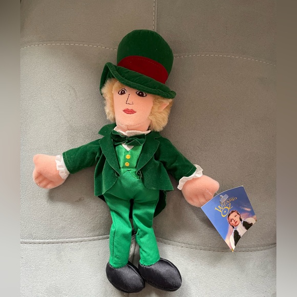 7 Wizard of Oz Wicked Plush Stuffed Dolls NWT Scarecrow Lion Witch Toto Monkey - Picture 9 of 16